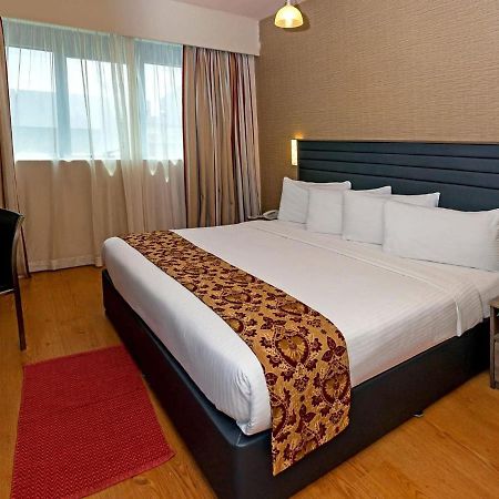 Central Paris Hotel, Baniyas Square Дубай Экстерьер фото
