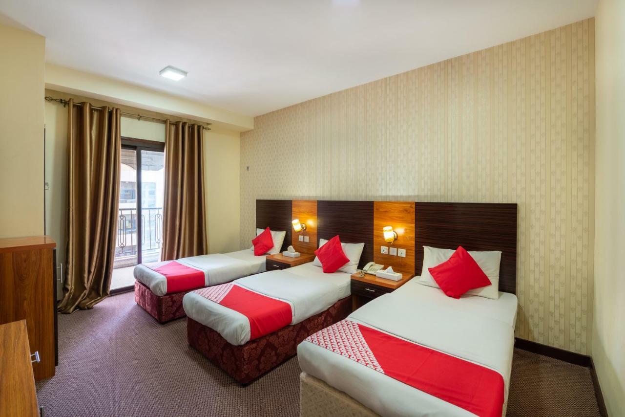 Central Paris Hotel, Baniyas Square Дубай Экстерьер фото